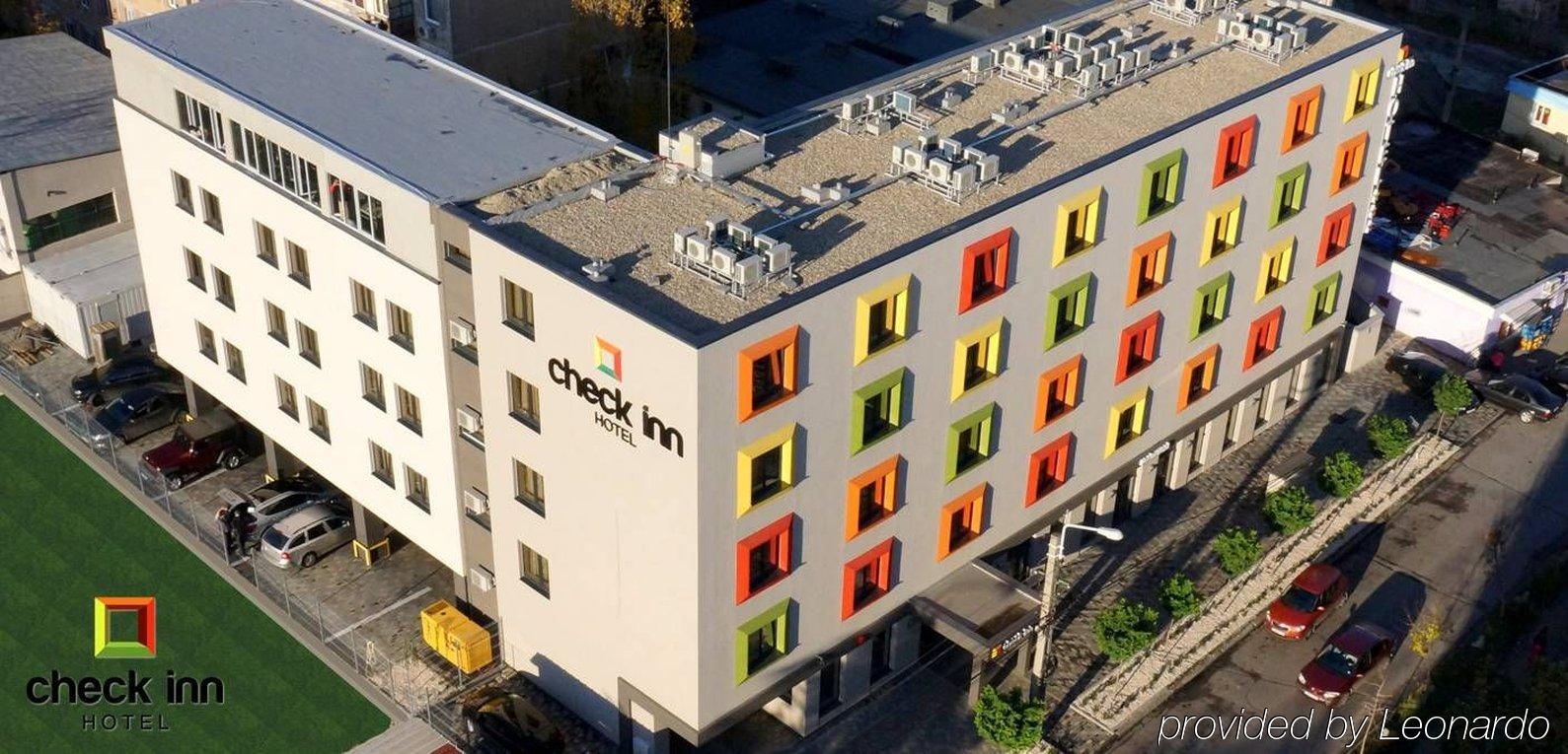Hotel Check Inn Timisoara Bagian luar foto